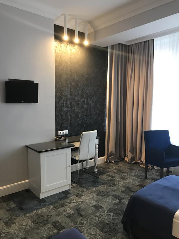 Hotel Srodmiejski Zelená Hora Exteriér fotografie